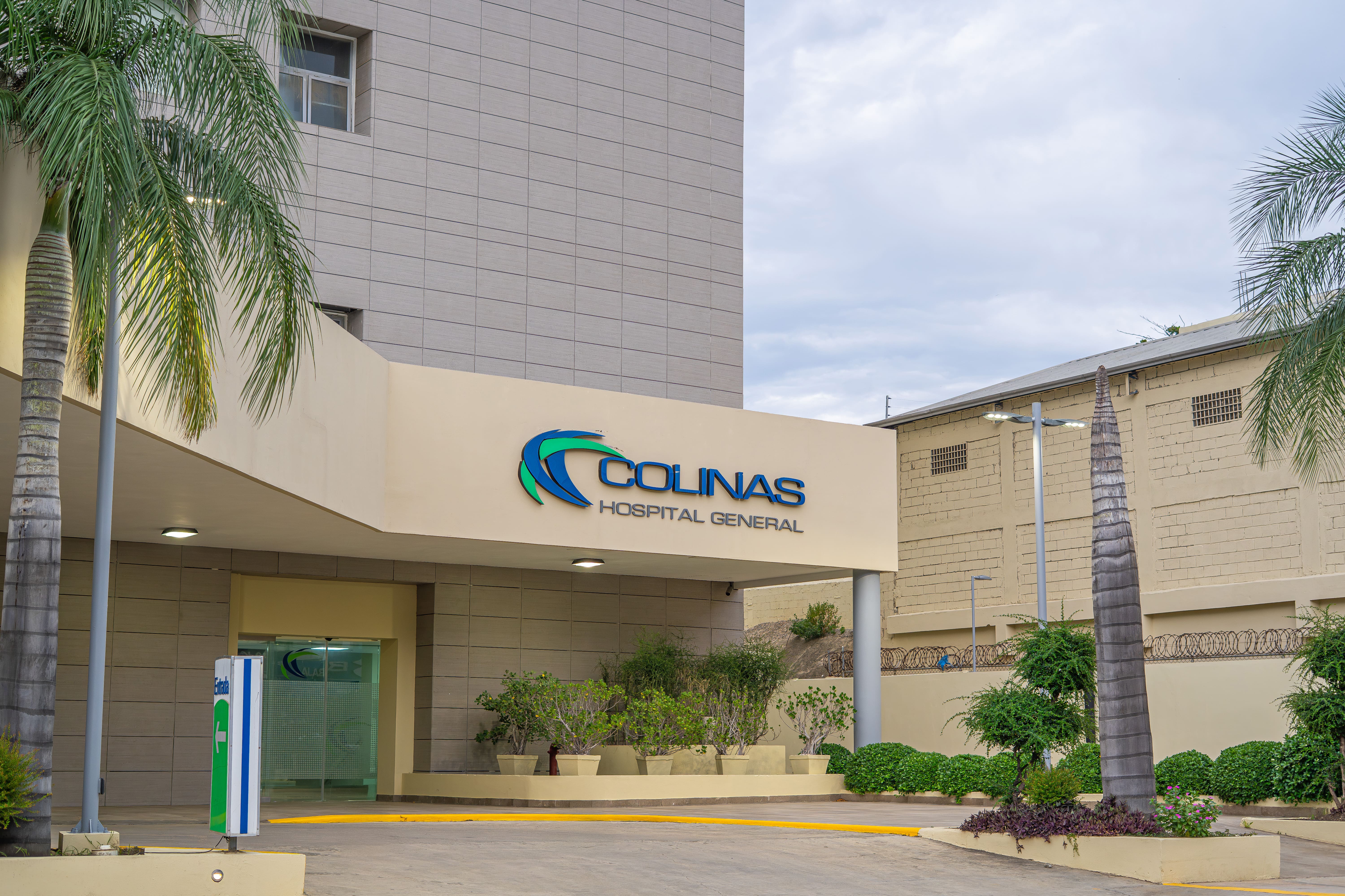 Fachada del Hospital General Las Colinas